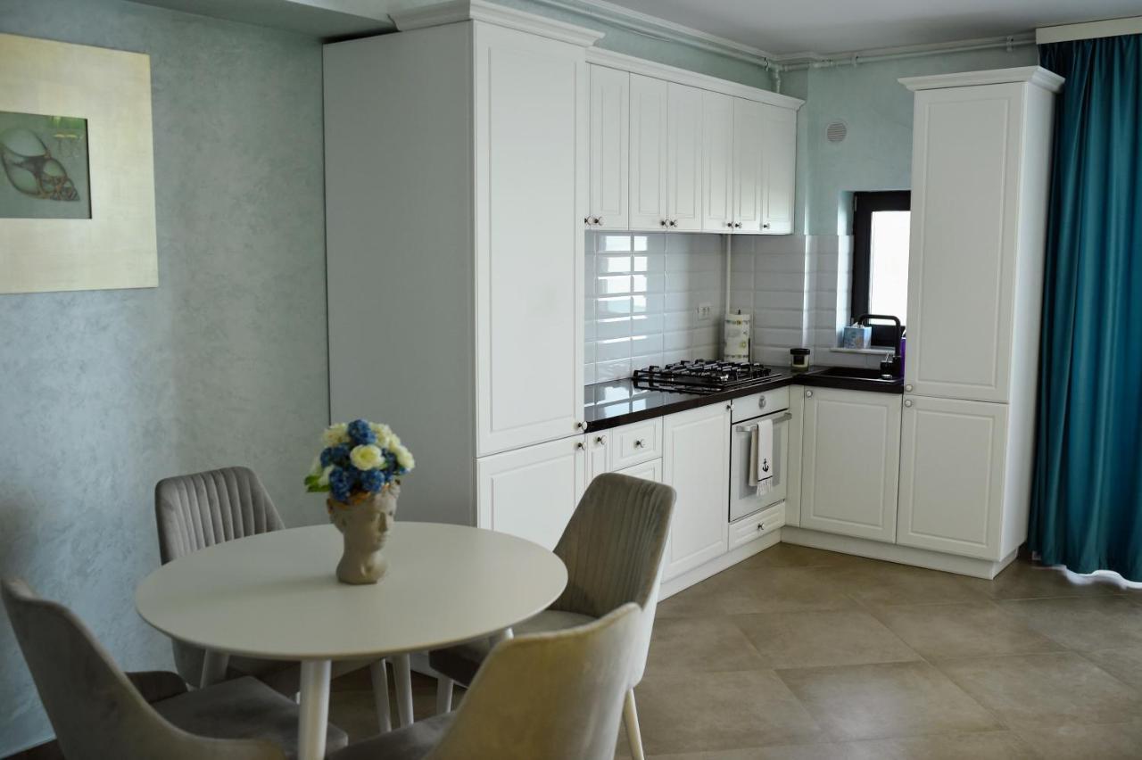 Myosotis Mamaia Studio By The Lake Διαμέρισμα Εξωτερικό φωτογραφία